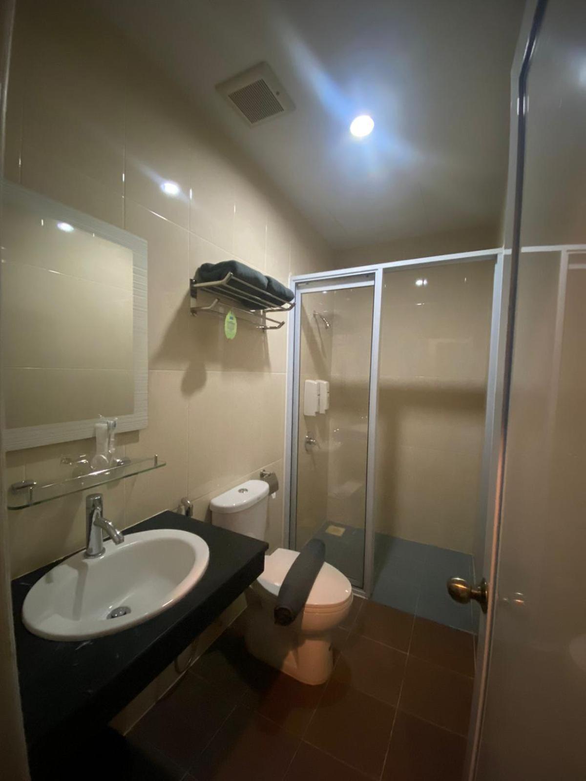 Pembunuh D'Merlion Hotel מראה חיצוני תמונה